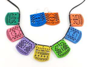 Juego De Aretes Y Collar Día de Muertos - Papel Picado